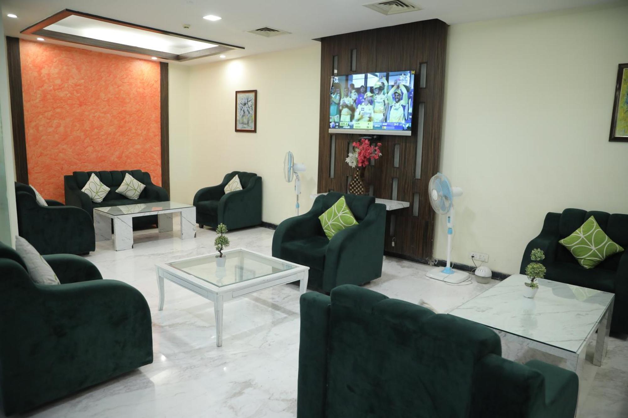 Hyphen Haridwar Grand Hotel Екстериор снимка