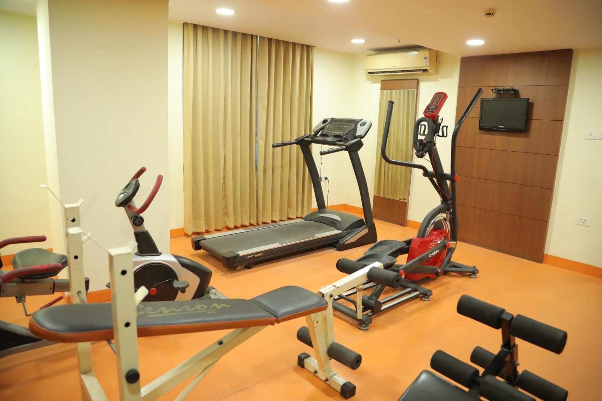 Hyphen Haridwar Grand Hotel Екстериор снимка